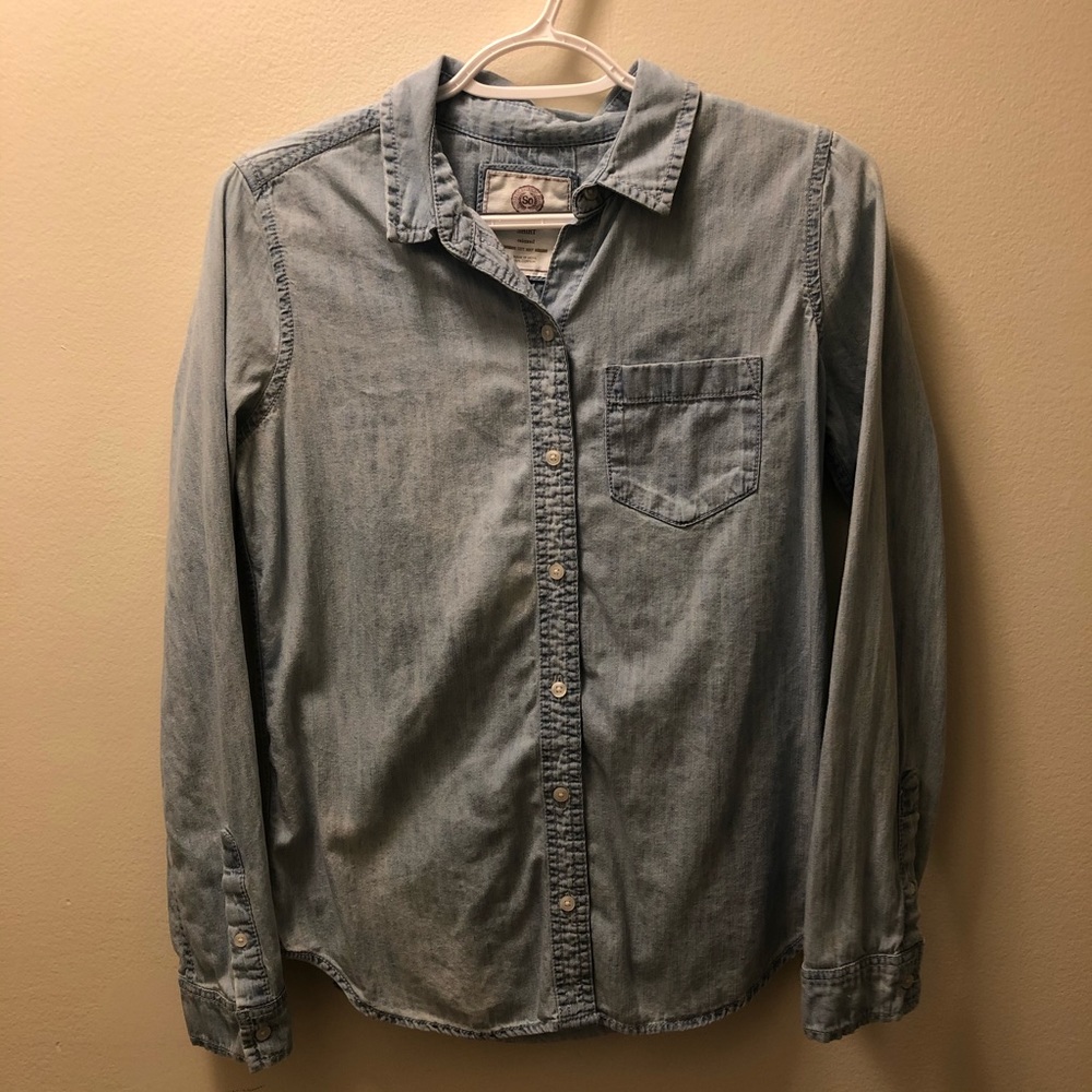 Denim shirt